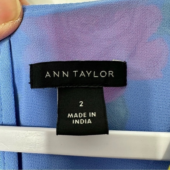 Ann Taylor Shift Dress Blue Floral Flounce Size 2 - Picture 8 of 12